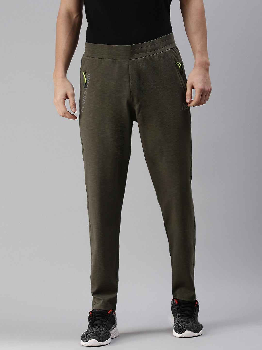 Men Solid Olive Regular Fit Trackpant