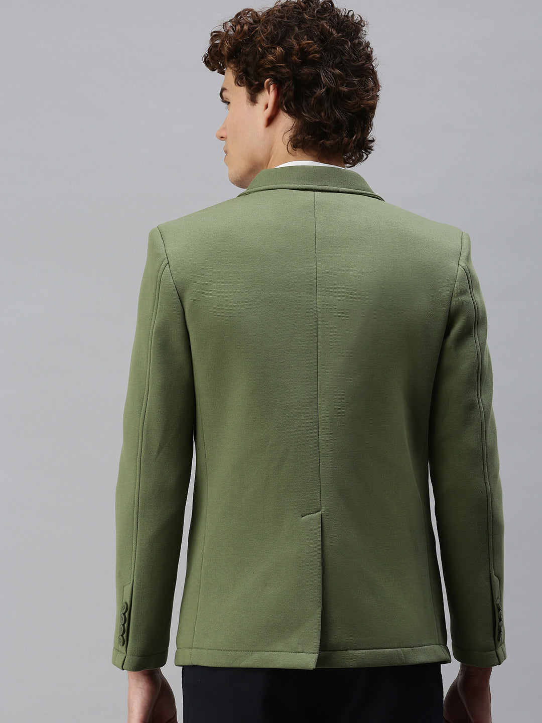 Men Green Solid Single Breasted Blazer