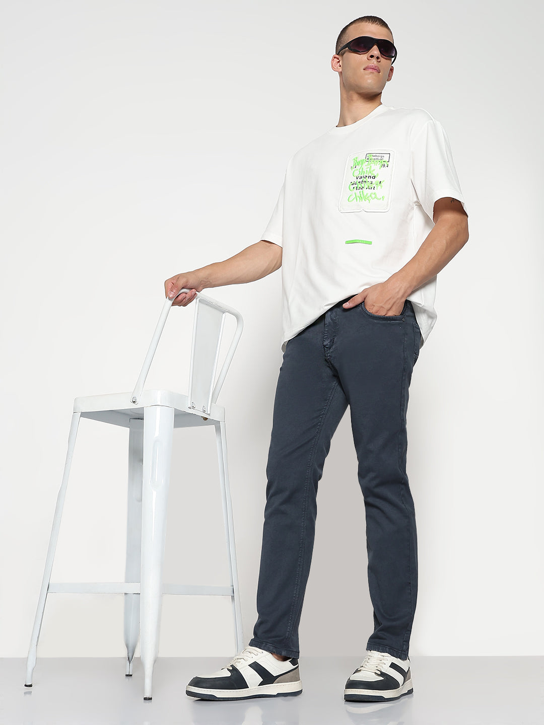 Men's Dark Grey Slim Fit Jeans