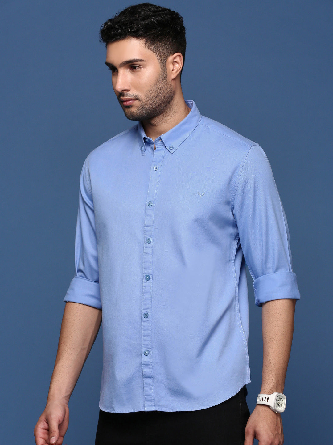 Men Solid Blue Slim Fit Shirt