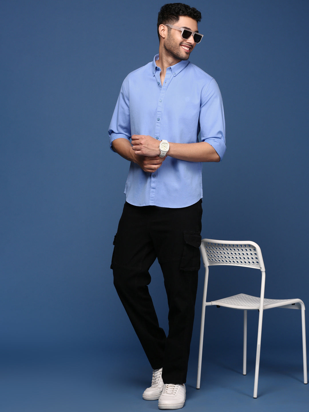 Men Solid Blue Slim Fit Shirt