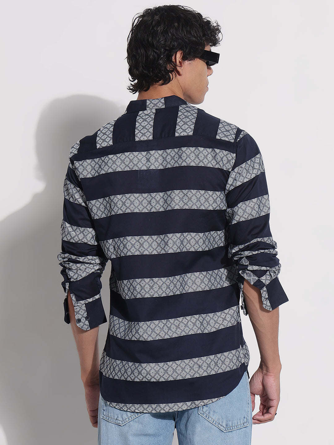 Men's Navy Blue Printed Mandarin Collar Regular Fit Shirt