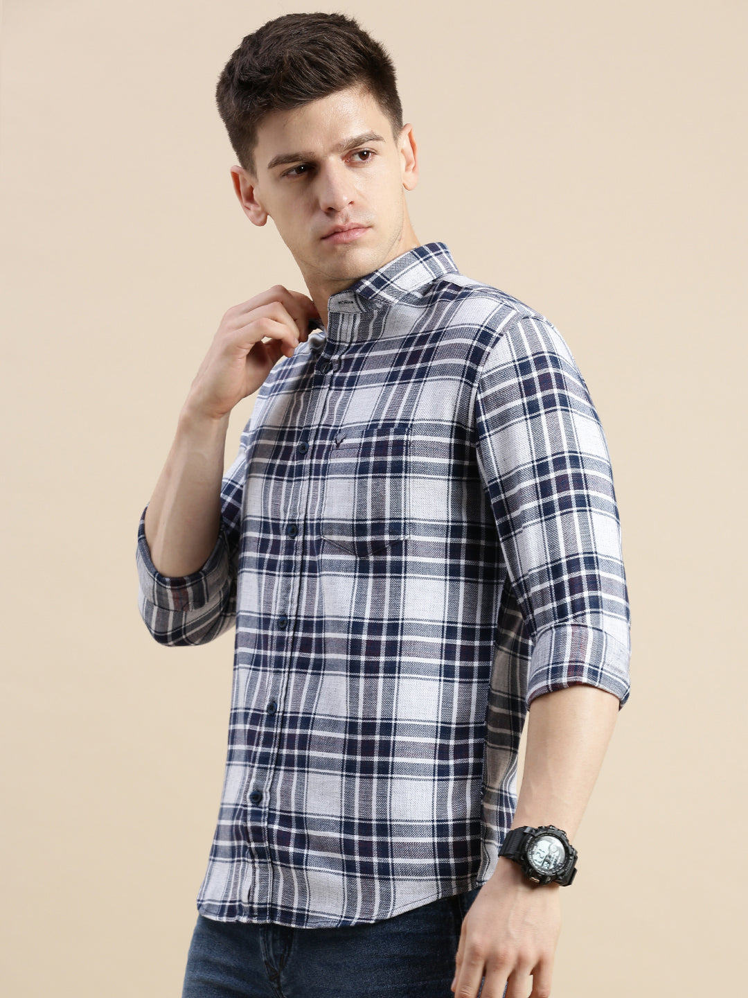 Men Spread Collar Checked Off White Shirt