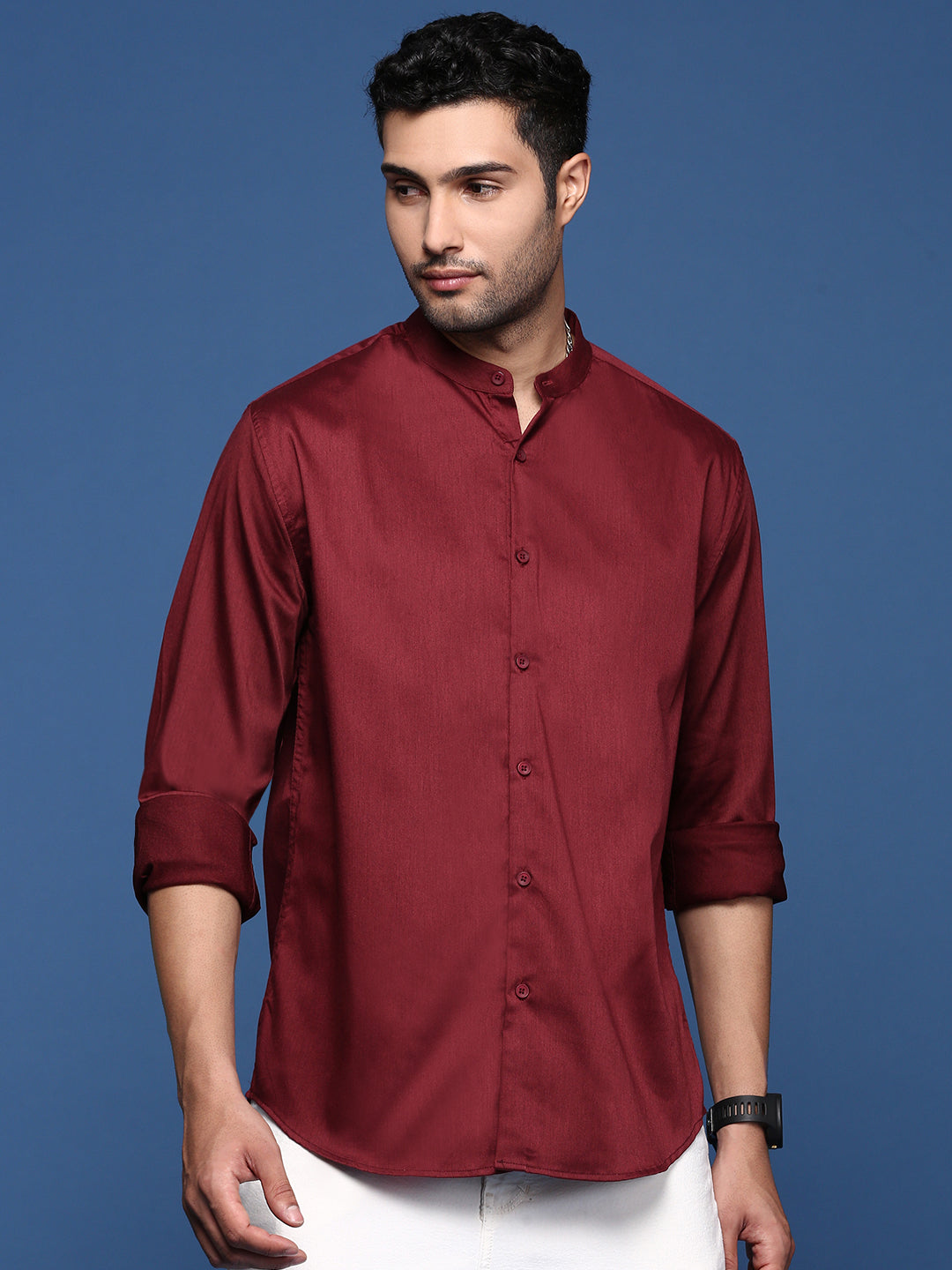 Men Mandarin Collar Solid Maroon Slim Fit Shirt