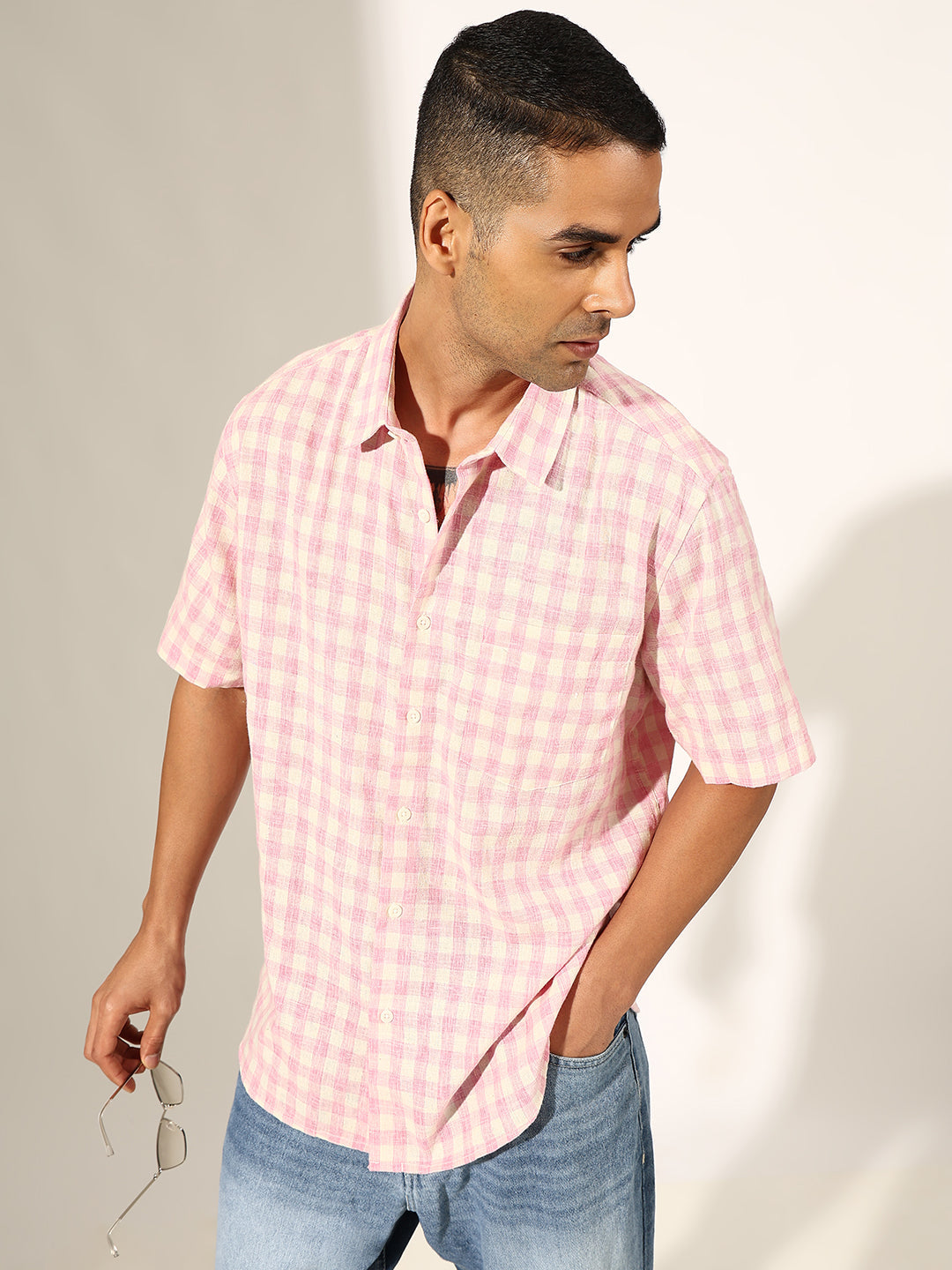 Men's Checked Pink Regular Fit Half Sleeve Shirt
