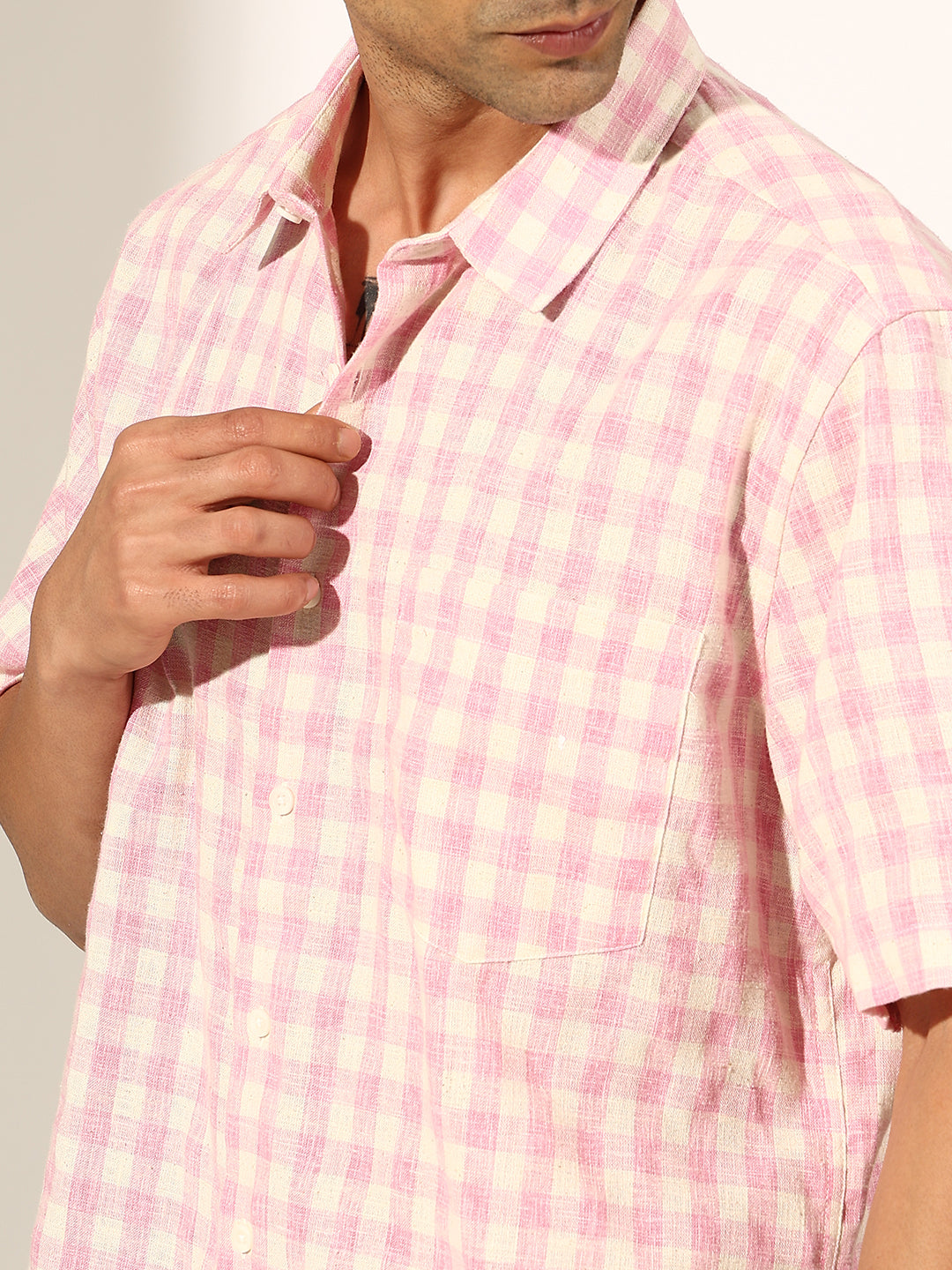Men's Checked Pink Regular Fit Half Sleeve Shirt