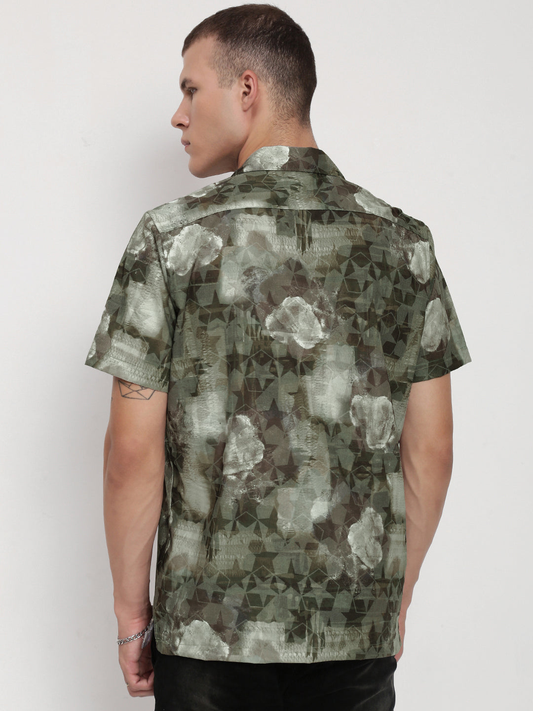 Men's Geometric Green Cuban Collar Short Sleeves Shirt