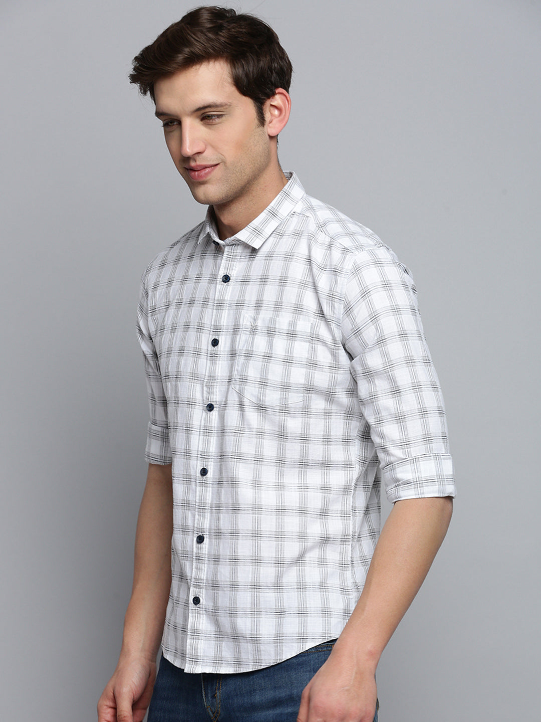 Men Spread Collar Checked White Shirt