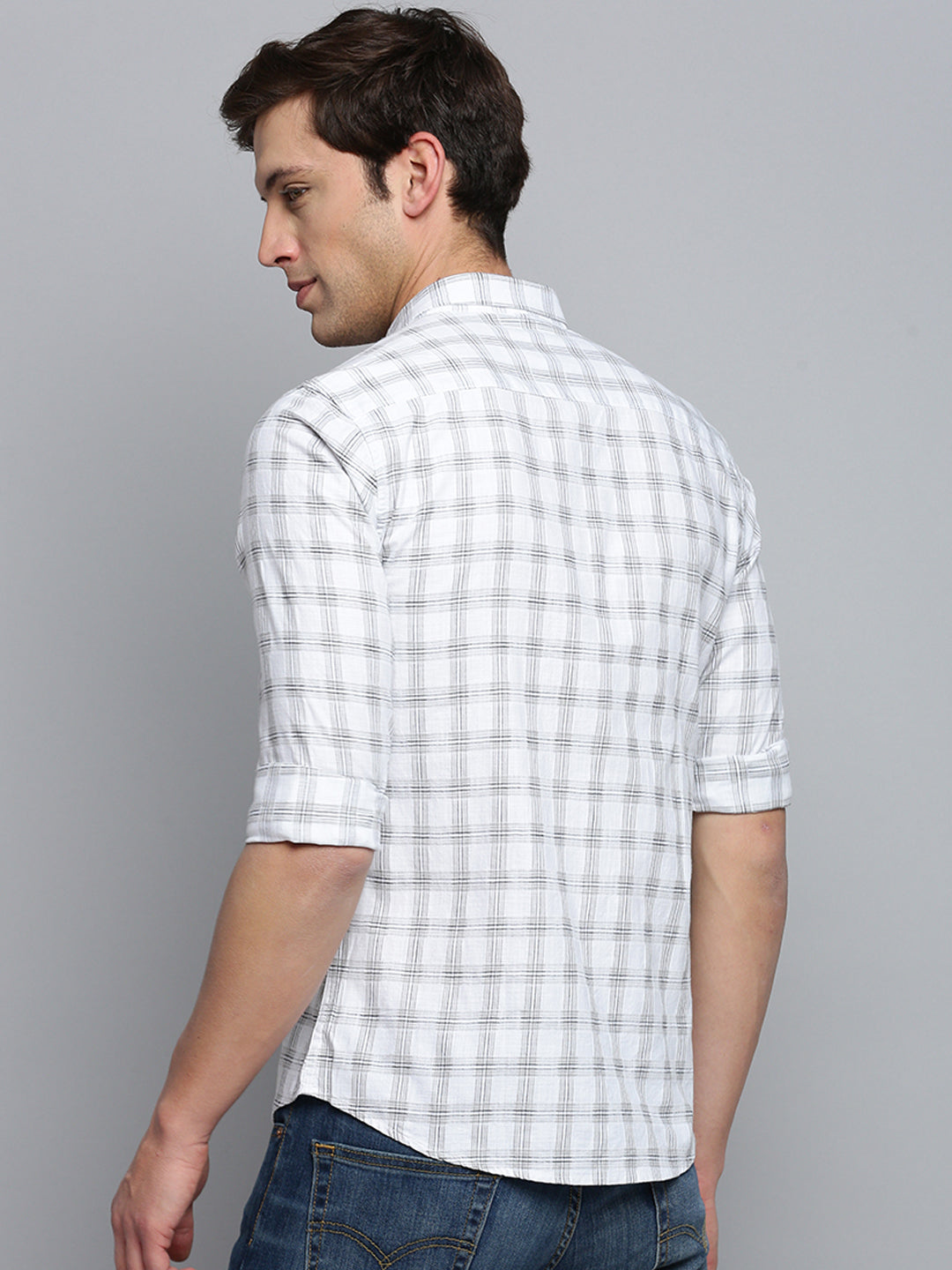 Men Spread Collar Checked White Shirt