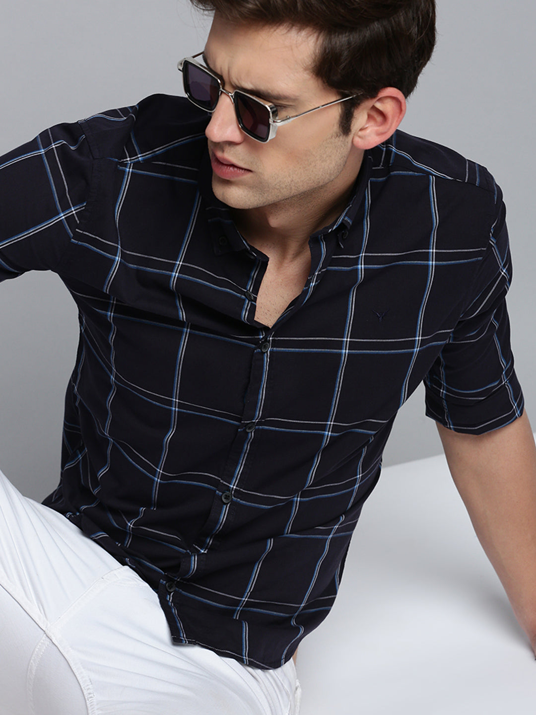 Men's Spread Collar Checked Navy Blue Shirt