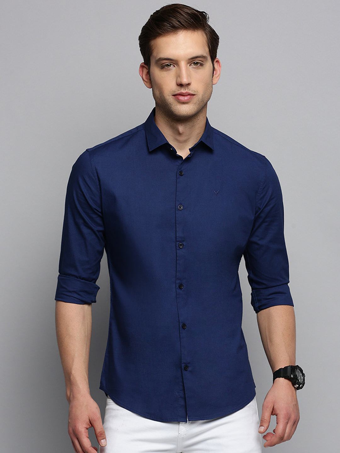 Men Spread Collar Solid Navy Blue Shirt