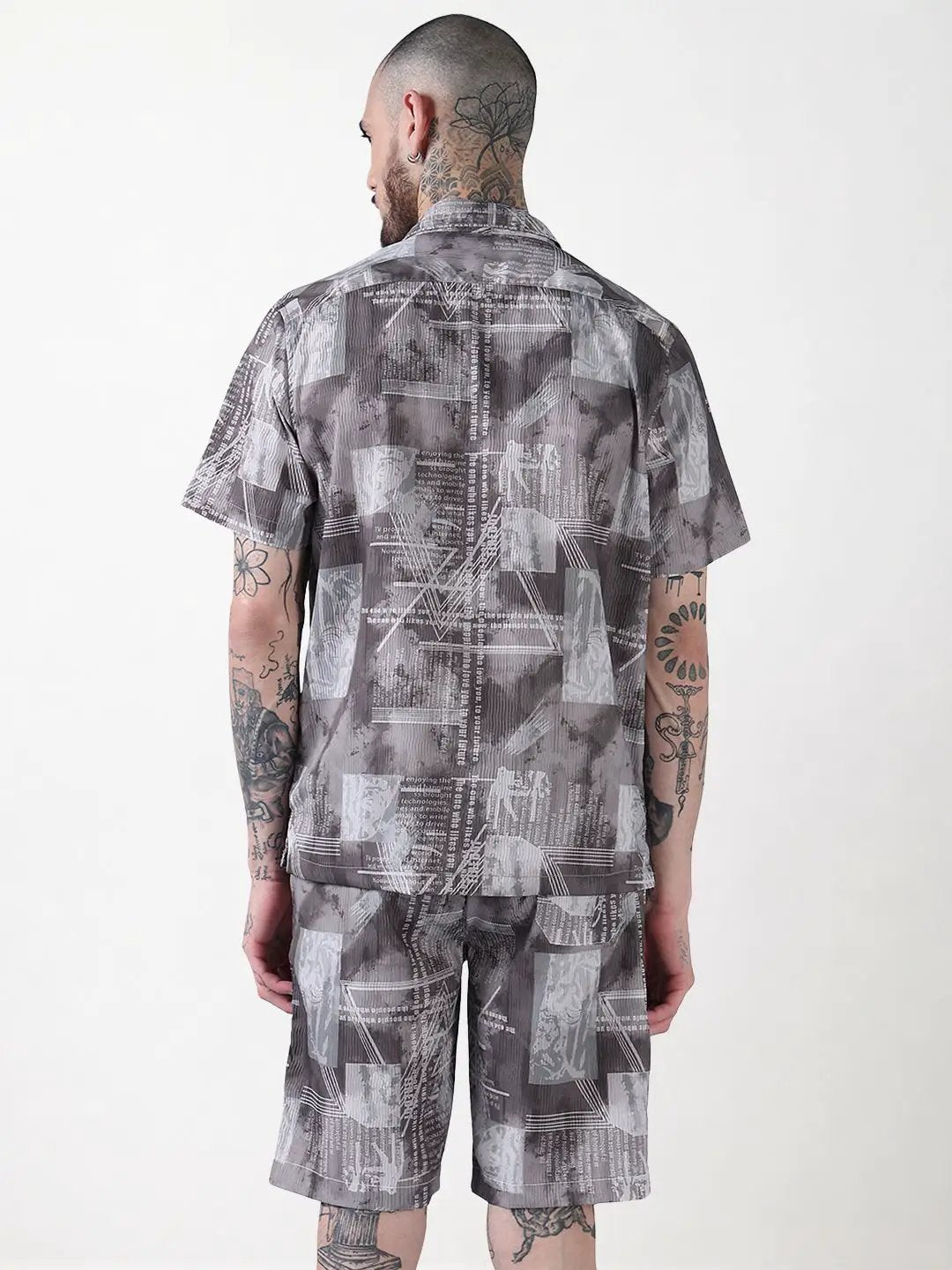 Men's Olive Printed Cuban Collar Relaxed Fit Co-Ords Set - Uncategorized from SHOWOFFFF