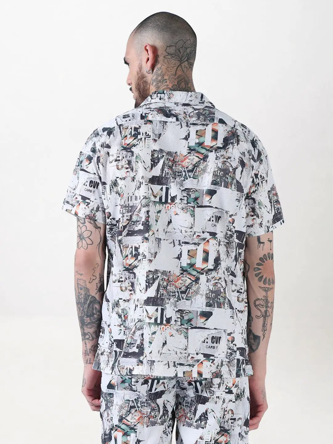 Men's White Printed Cuban Collar Relaxed Fit Co-Ords Set - Uncategorized from SHOWOFFFF