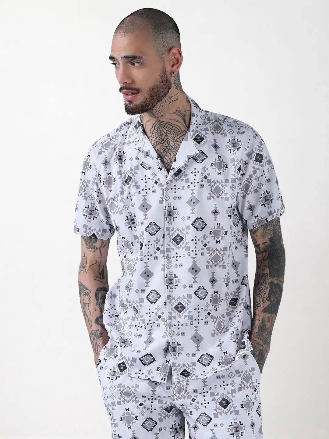 Men's White Printed Cuban Collar Relaxed Fit Co-Ords Set - Uncategorized from SHOWOFFFF