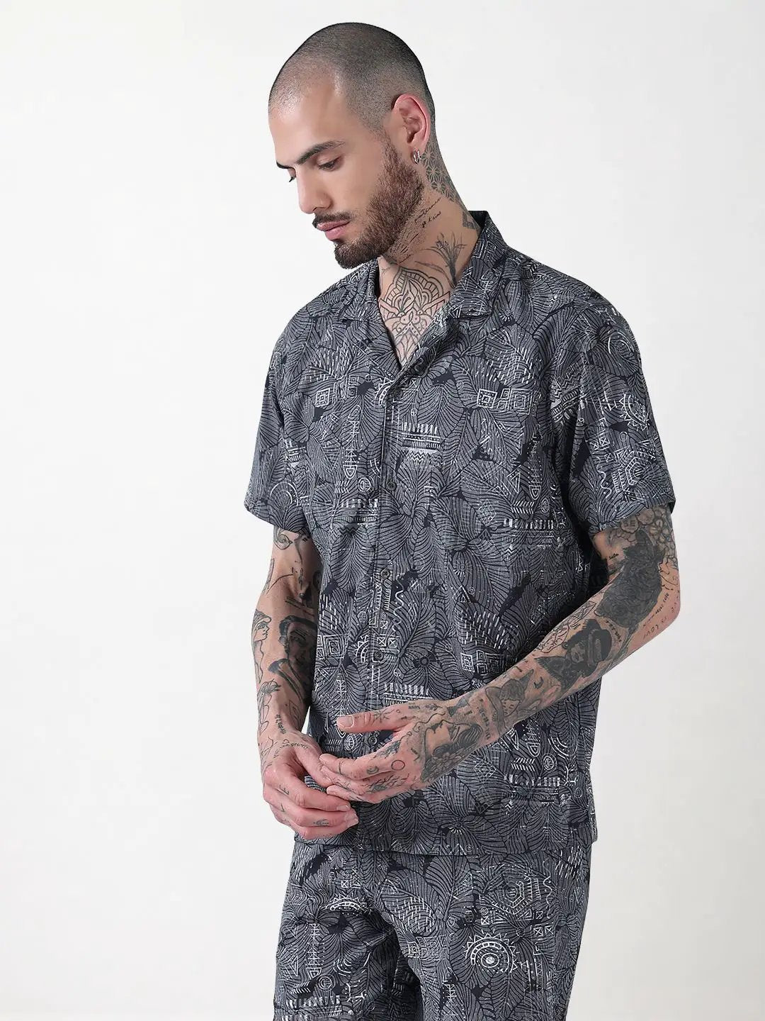 Men's Grey Indie Florals Cuban Collar Relaxed Fit Co-Ords Set - Uncategorized from SHOWOFFFF