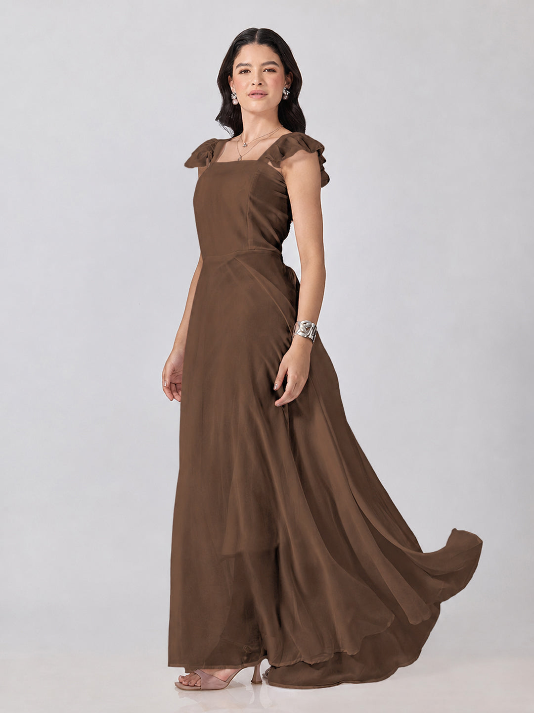 Women’s Brown Maxi Dress with Ruffled Shoulder Straps and Flared Silhouette
