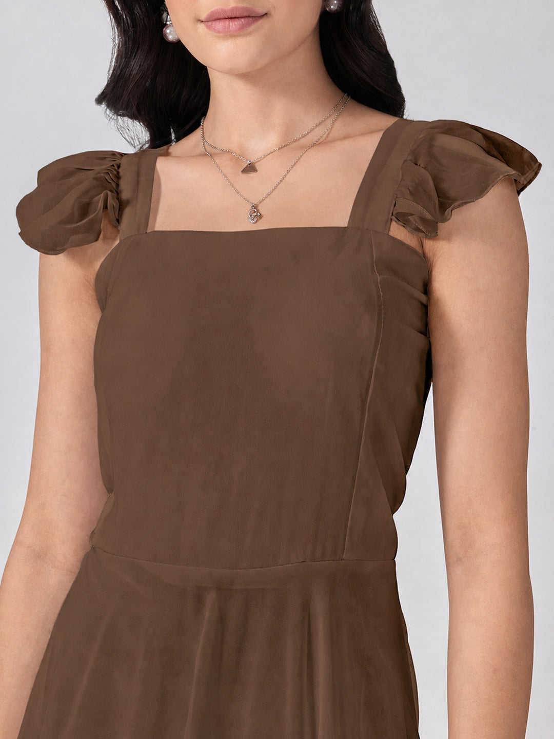 Women’s Brown Maxi Dress with Ruffled Shoulder Straps and Flared Silhouette