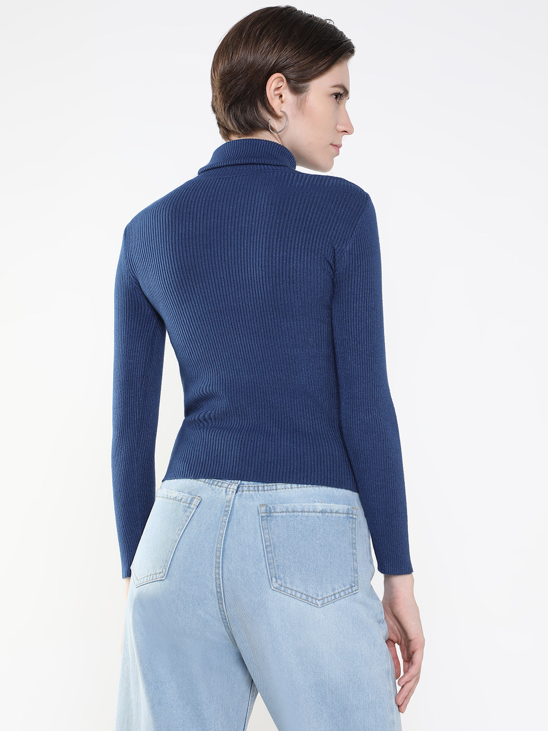 Women's Solid Blue Fitted Top