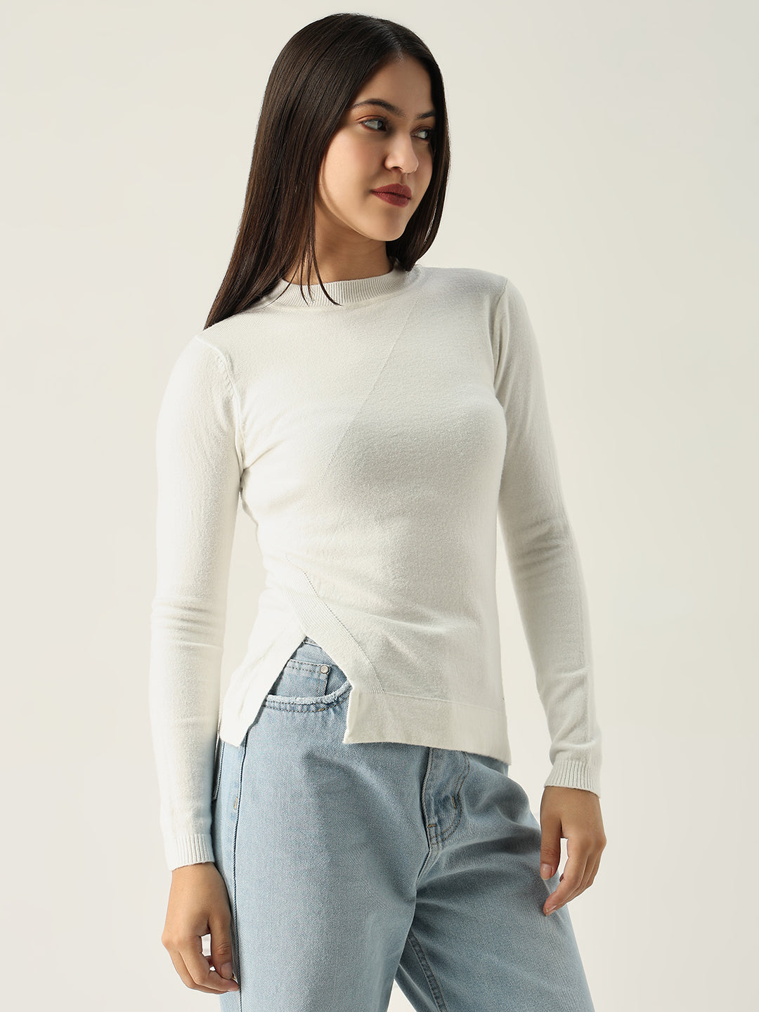 Women Solid White Fitted Top