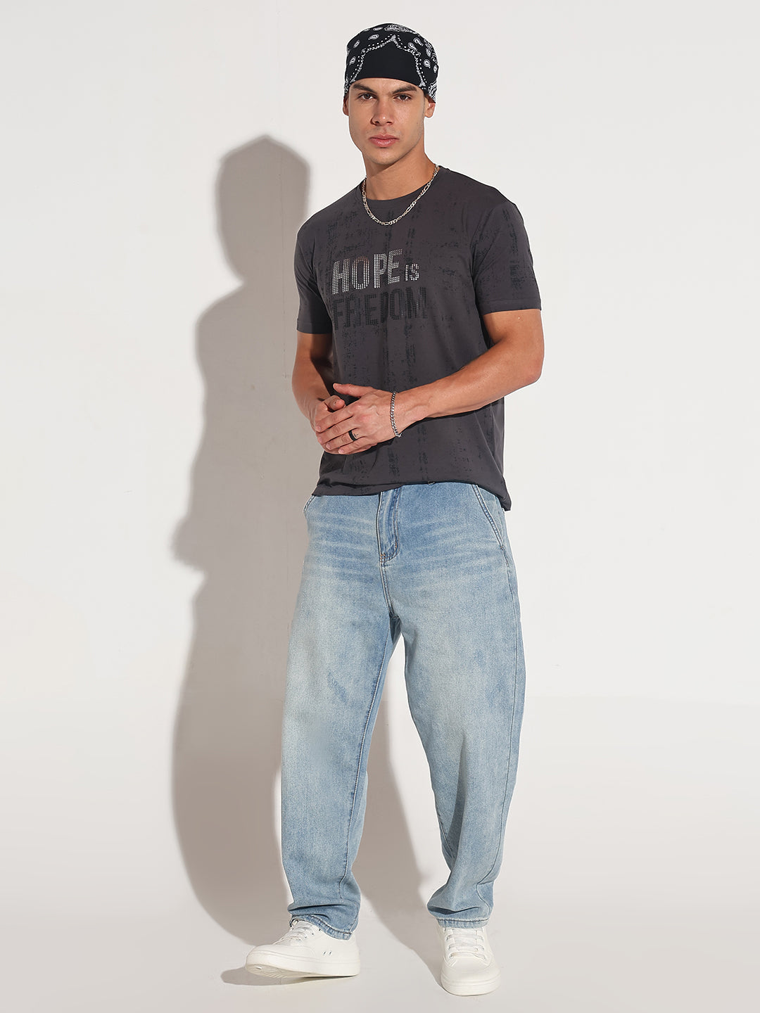 Men's Embellished Typography Grey Printed Round Neck Regular Fit T-Shirt