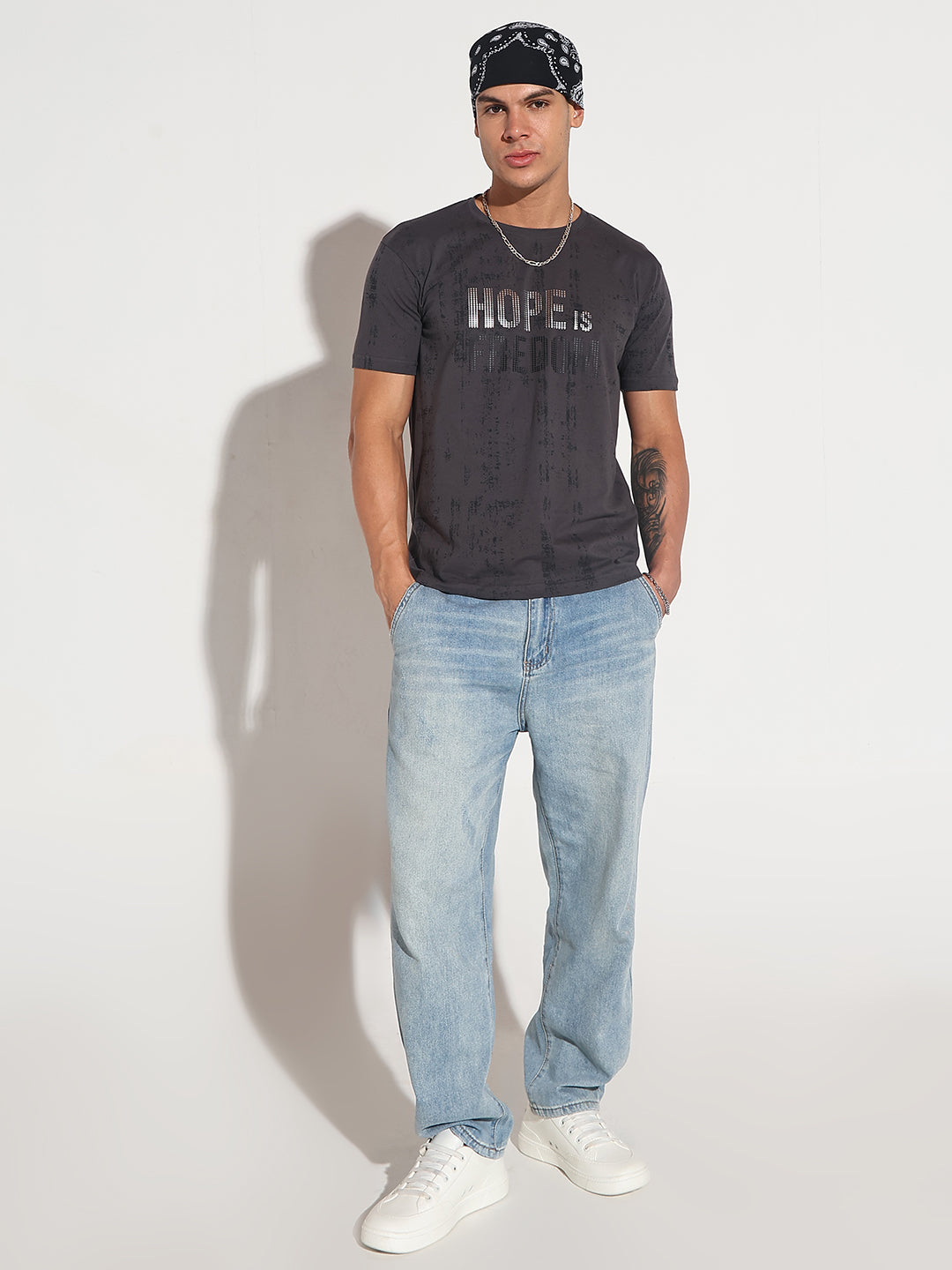 Men's Embellished Typography Grey Printed Round Neck Regular Fit T-Shirt