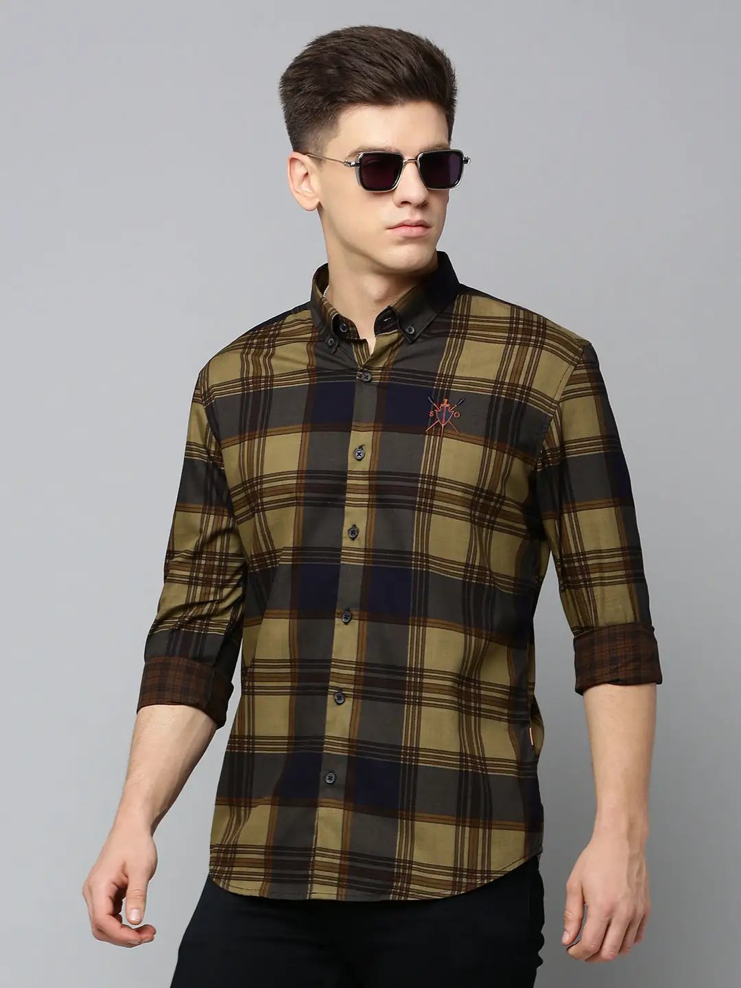 Men's Spread Collar Checked Navy Blue Shirt