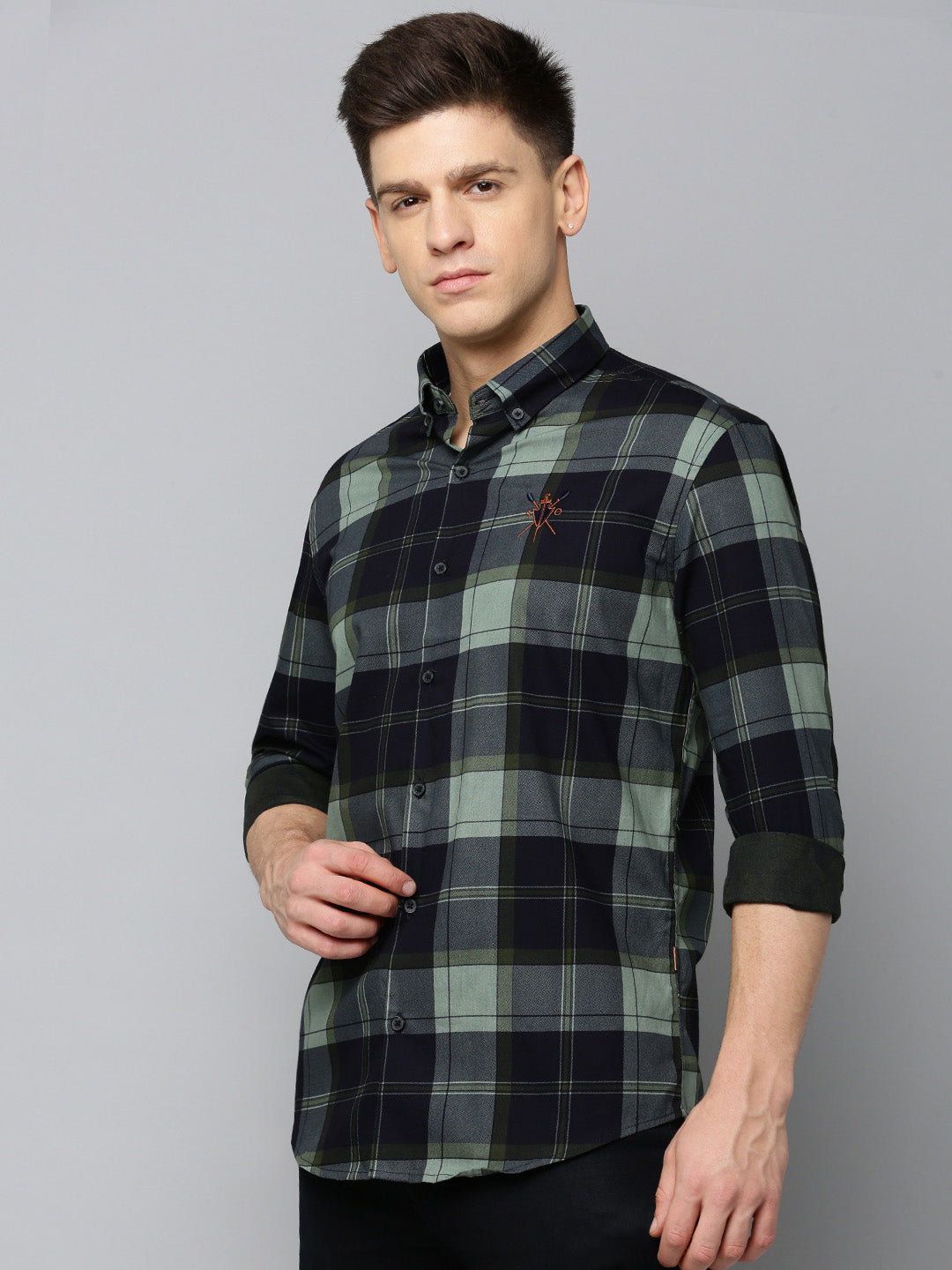 Men Spread Collar Checked Navy Blue Shirt