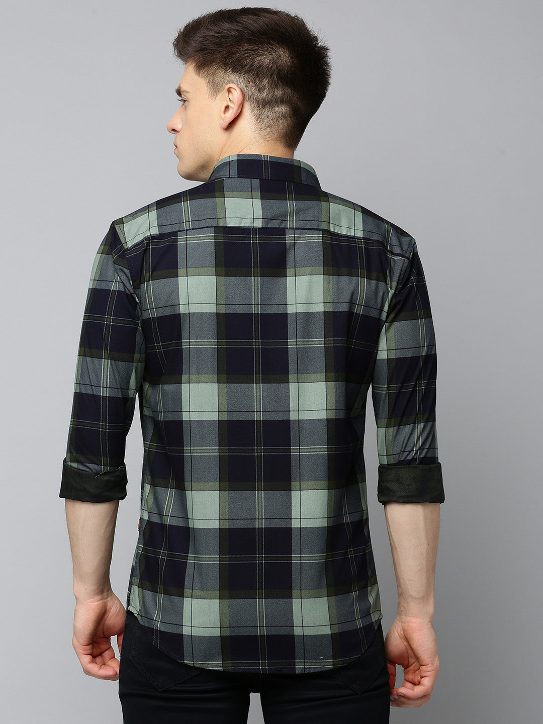 Men Spread Collar Checked Navy Blue Shirt