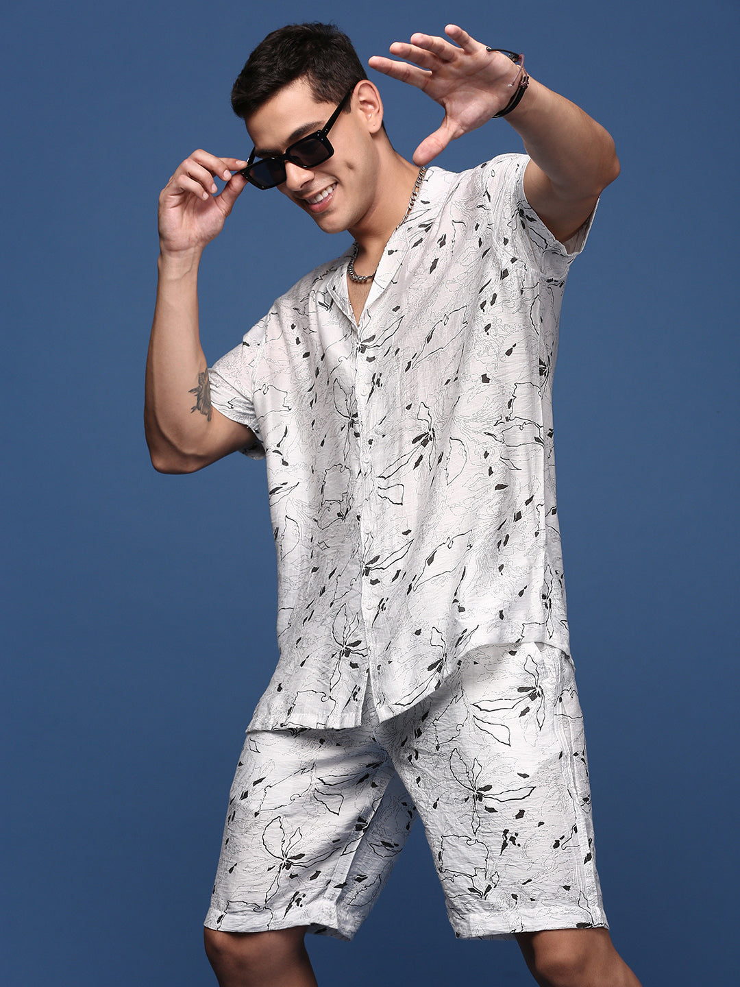 Men Printed Cuban Collar White Relaxed Fit Co-Ords Set