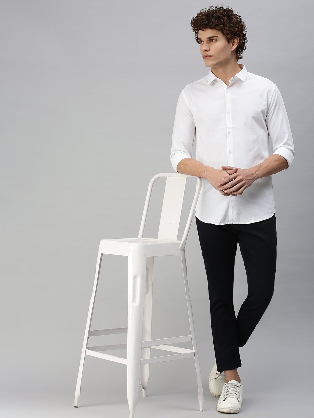 Men's White Solid Slim Fit Shirt