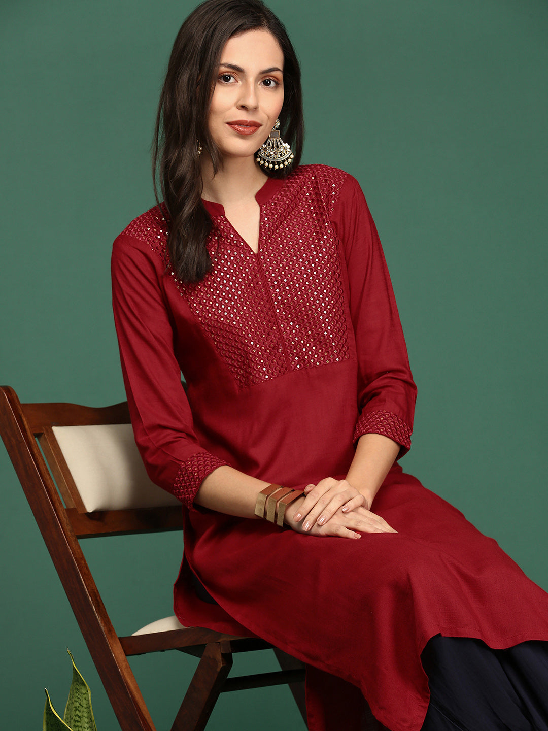 Women's Red Solid Straight Kurta