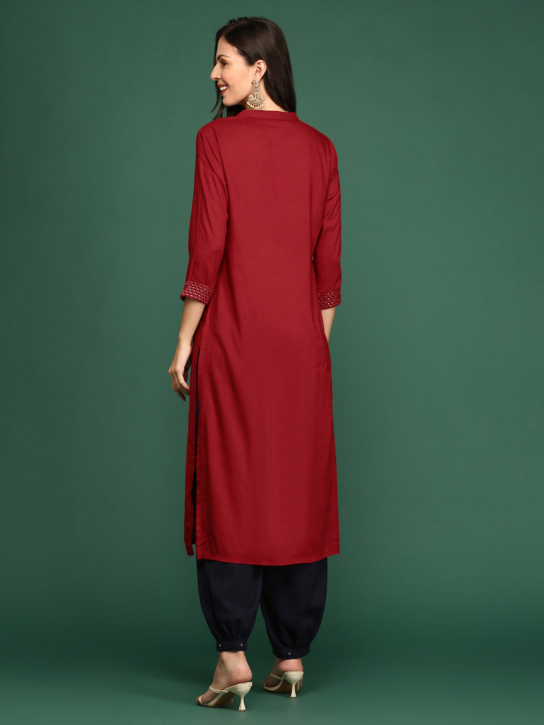 Women's Red Solid Straight Kurta