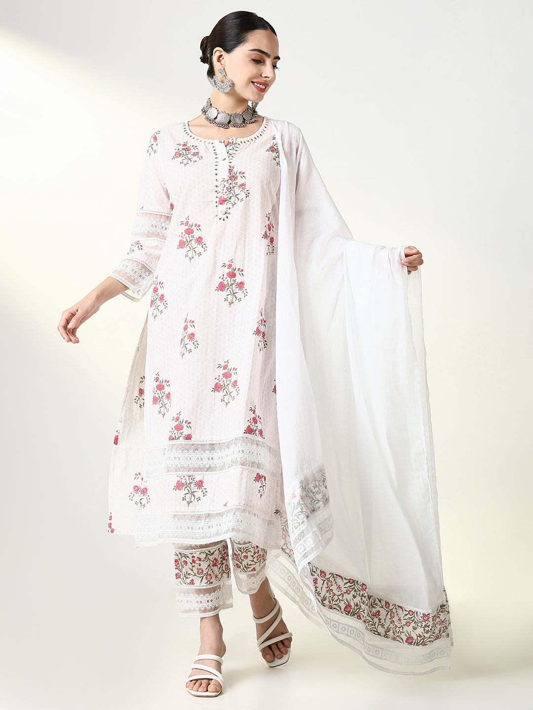 Women Floral Pink Straight Kurta Set with Dupatta