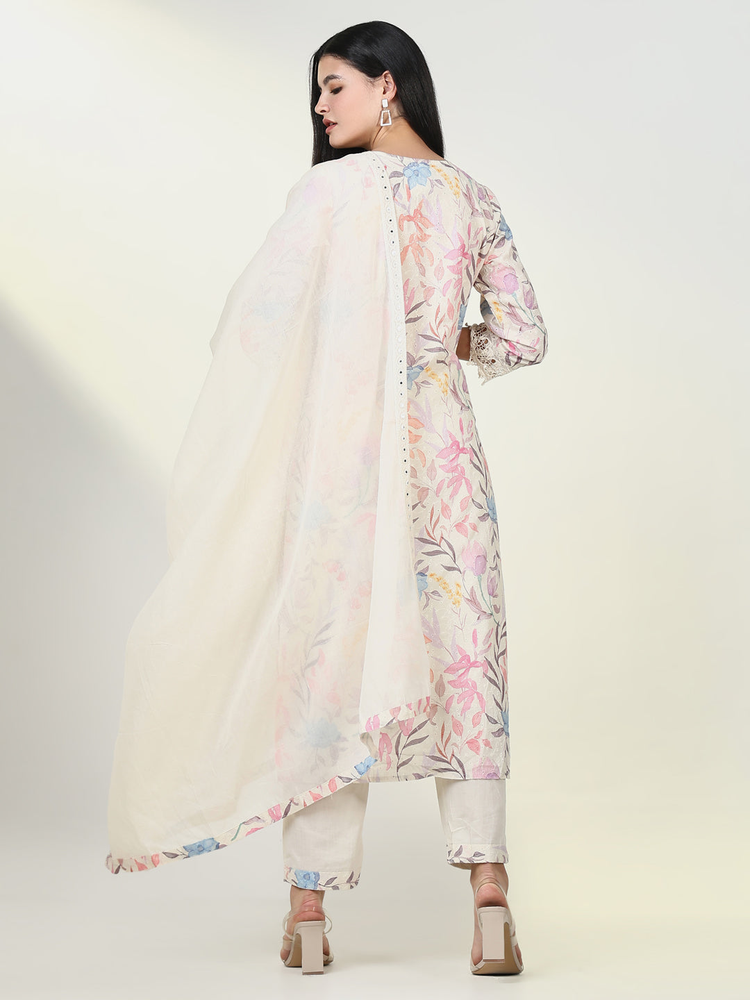 Women Floral Cream Kurta Set with Dupatta