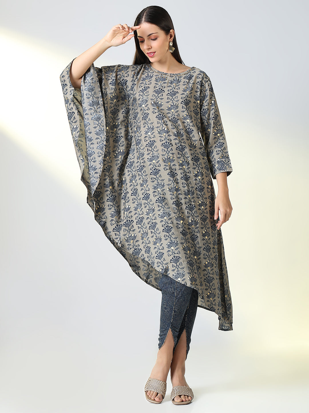 Women Grey Floral Asymmetric Kurta Set