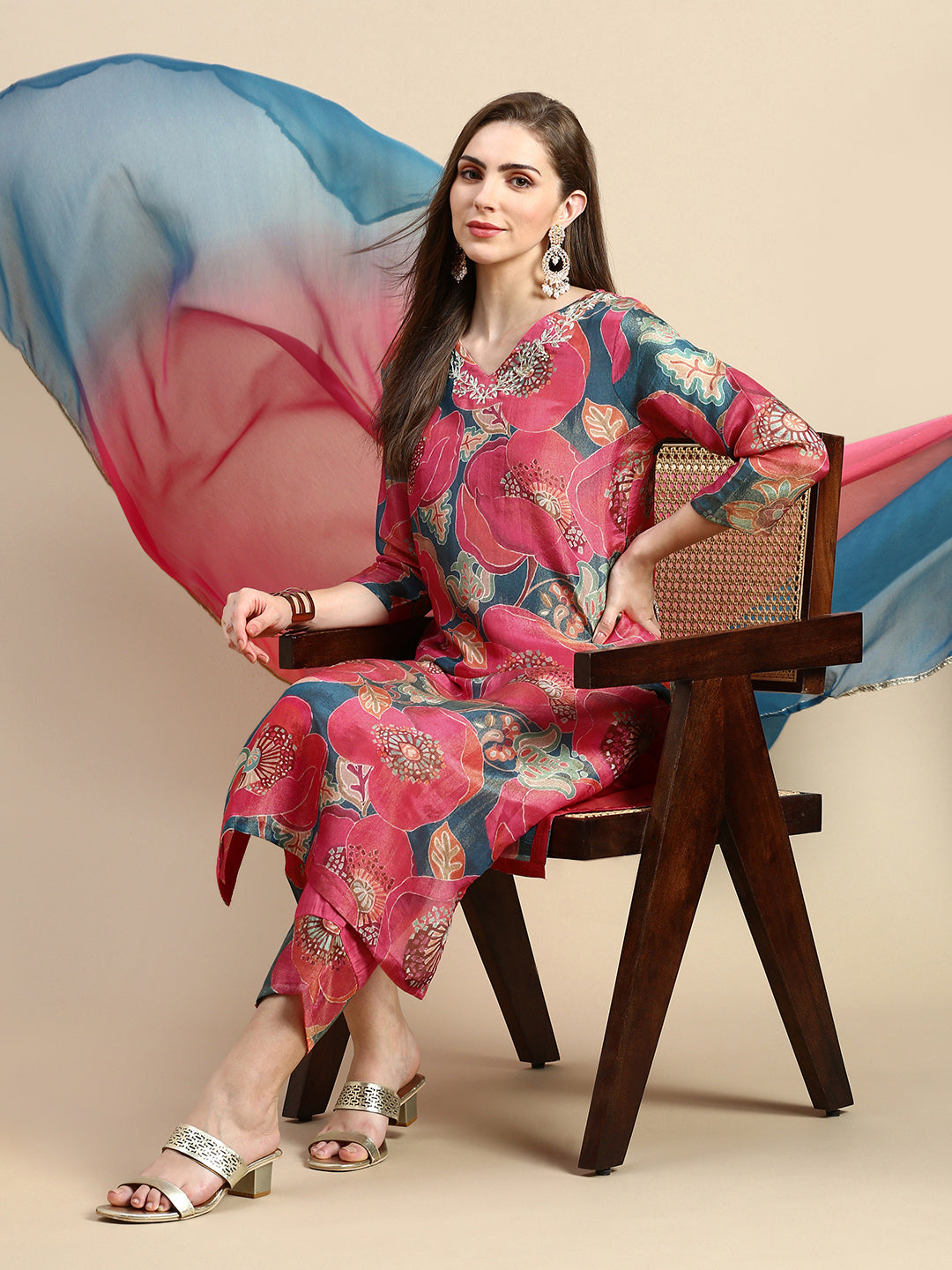 Women Floral Coral Straight Kurta Set with Dupatta