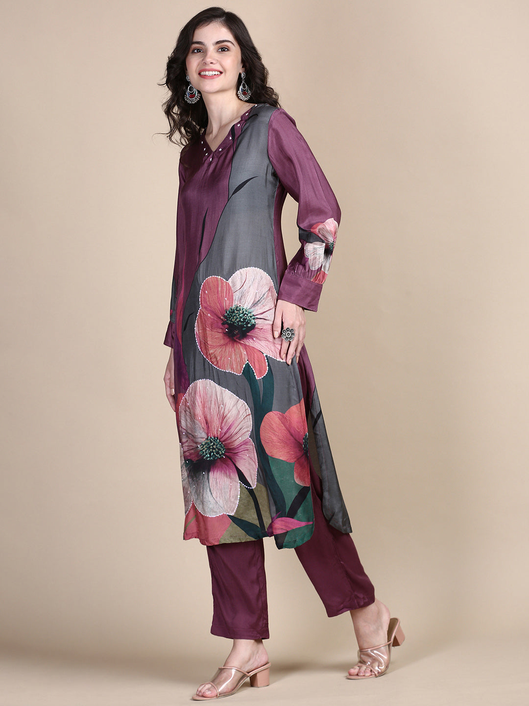 Women Floral Purple Straight Kurta Set