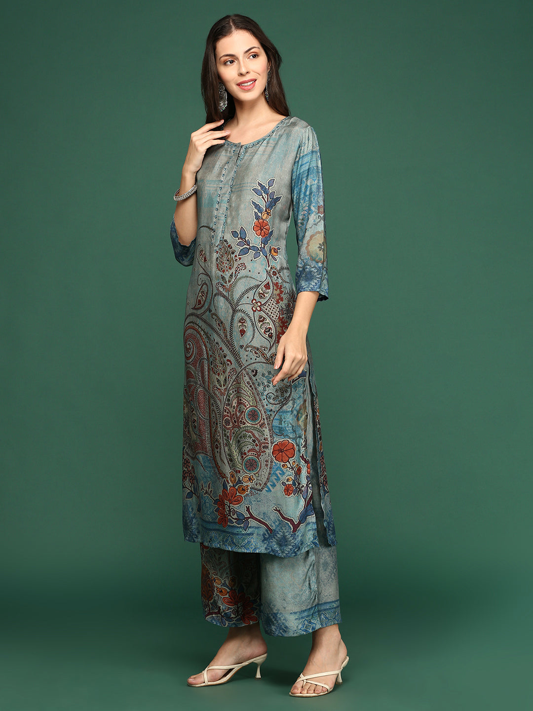 Women Floral Grey Straight Kurta Set with Dupatta