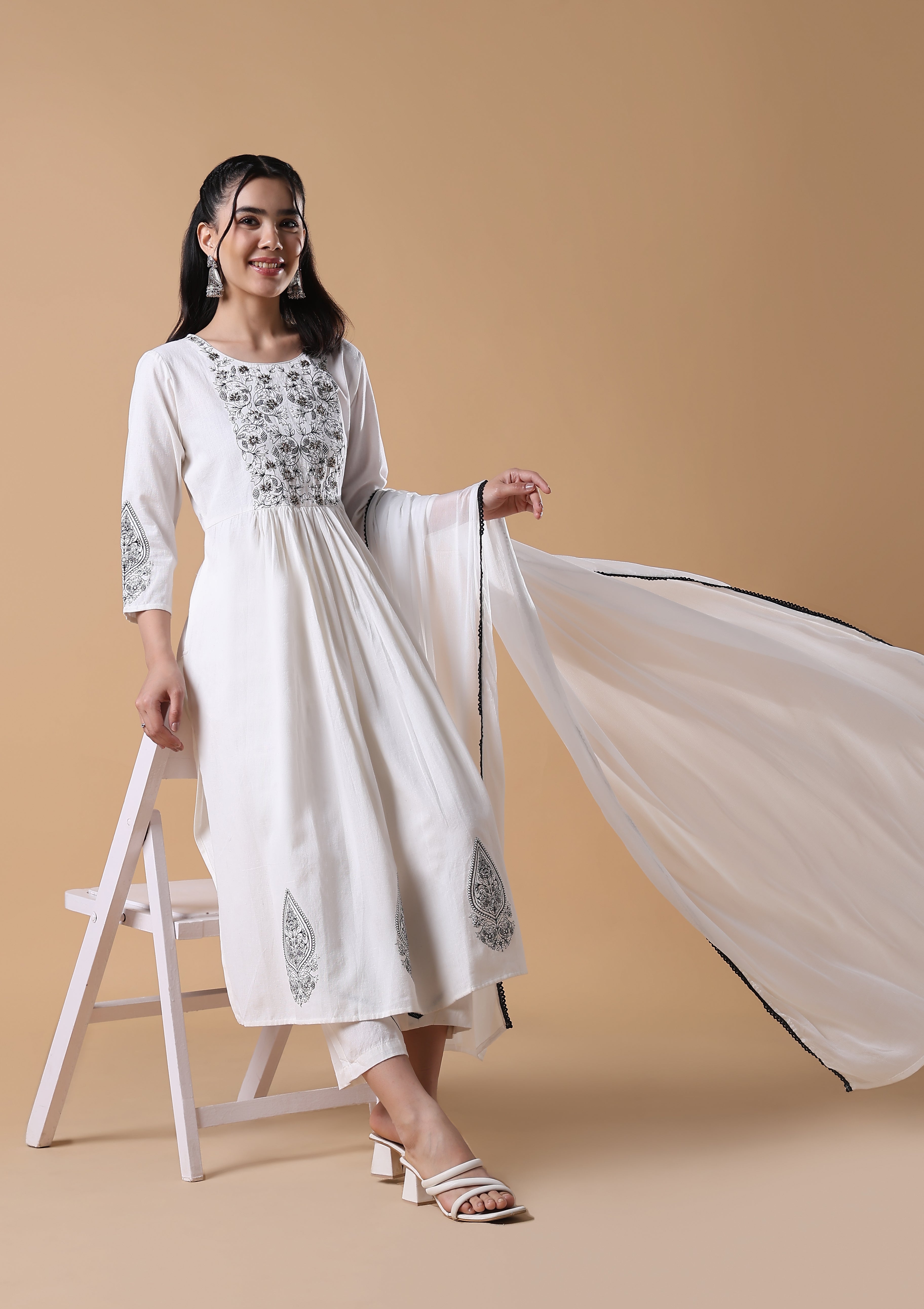 Women Floral Anarkali White & Black Kurta Set with Dupatta