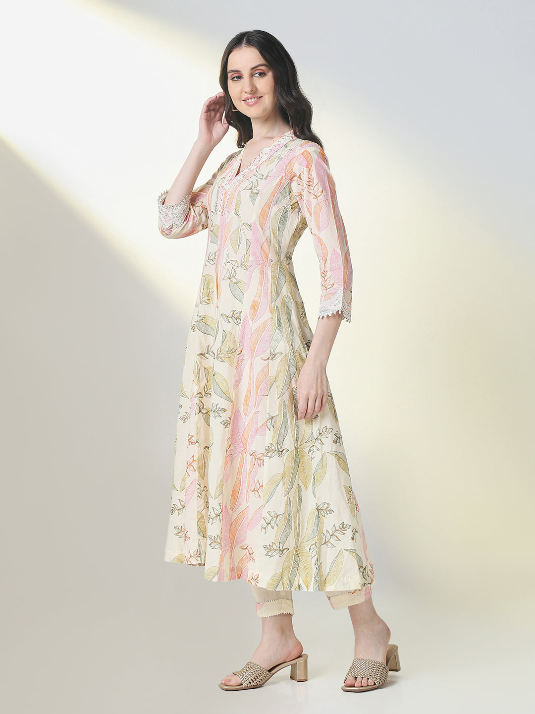 Women Cream Floral A Line Kurta Set with Dupatta