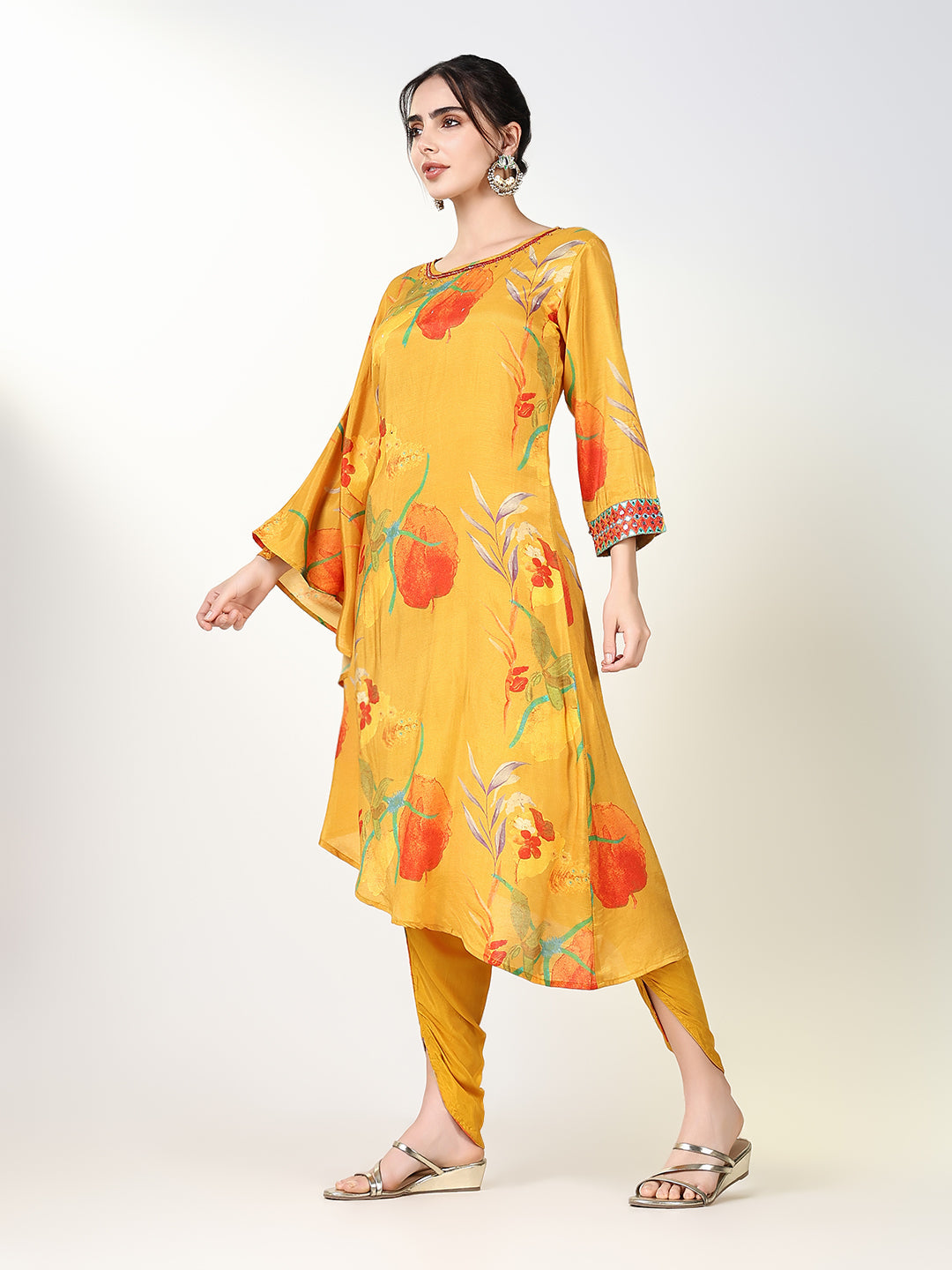 Women Floral Yellow Kaftan Kurta Set