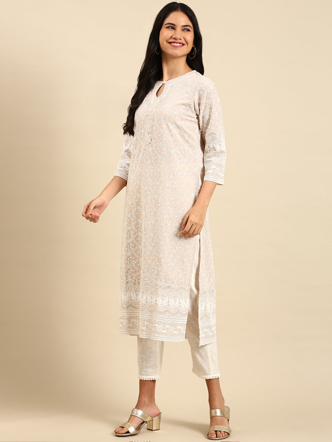 Women Solid Beige Straight Kurta Set with Dupatta