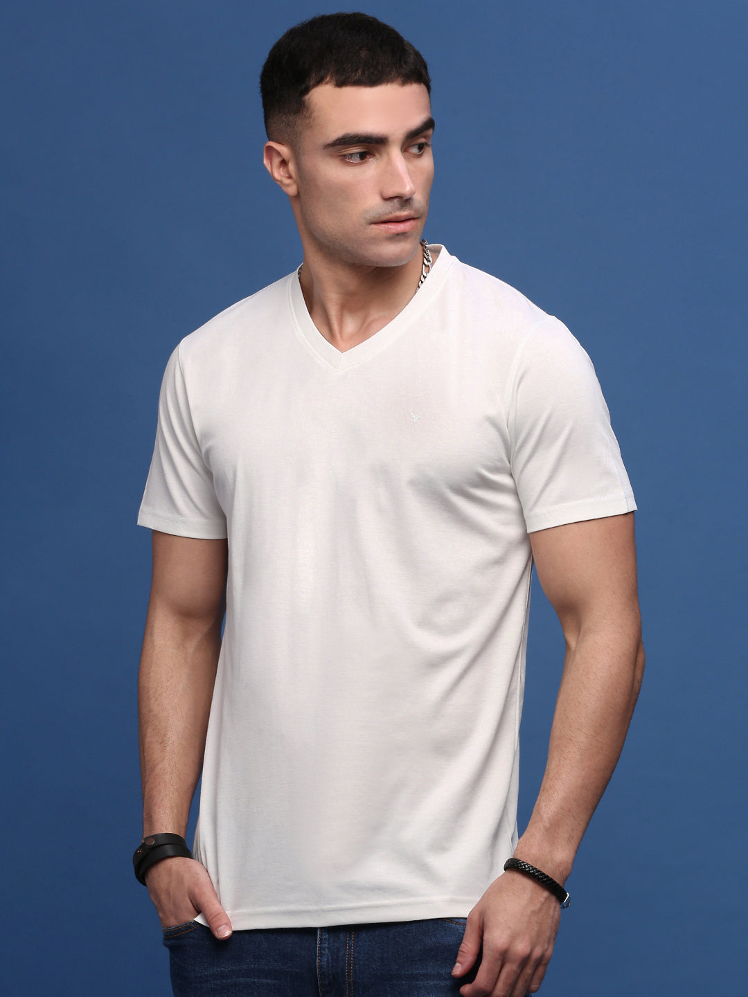 Men White Slim Fit T Shirt