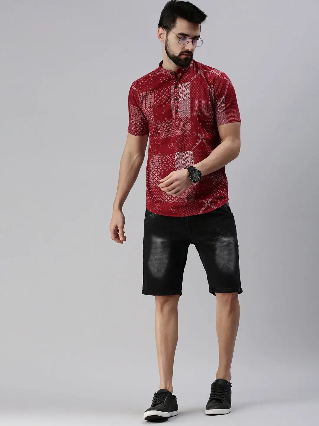 Men's Mandarin Collar Printed Maroon Straight Shirt