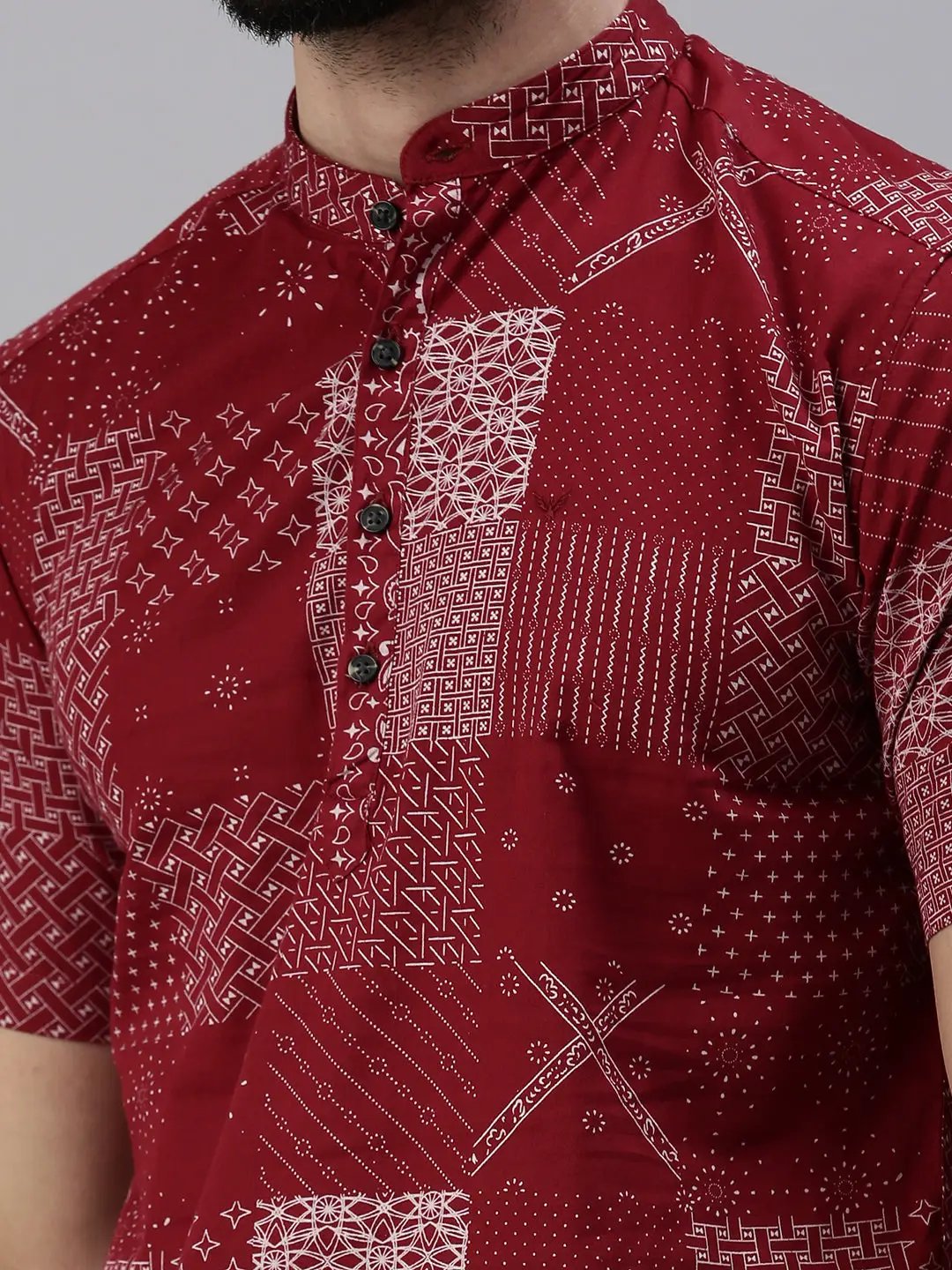 Men's Mandarin Collar Printed Maroon Straight Shirt