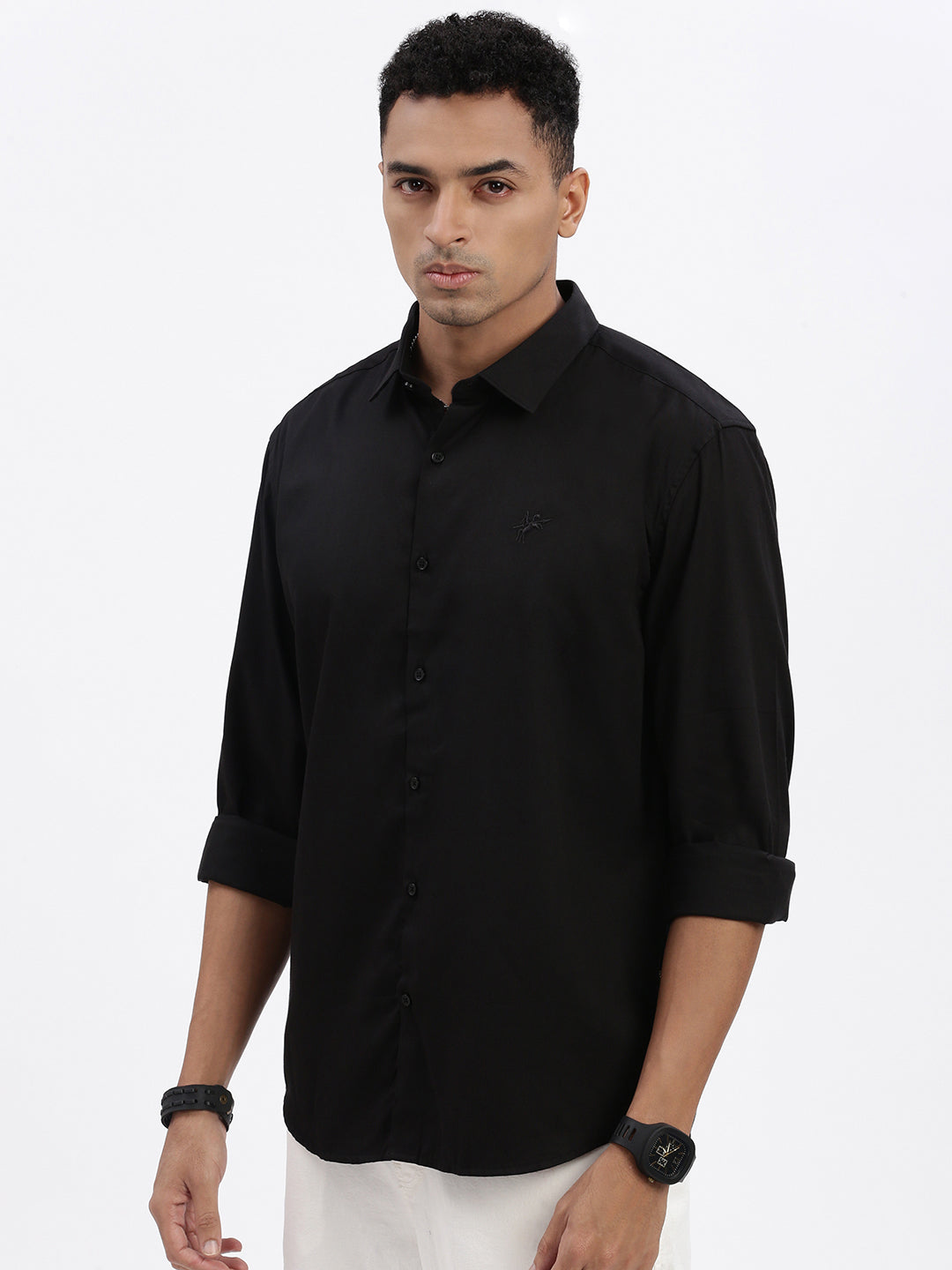 Men Black Solid Slim Fit Shirt