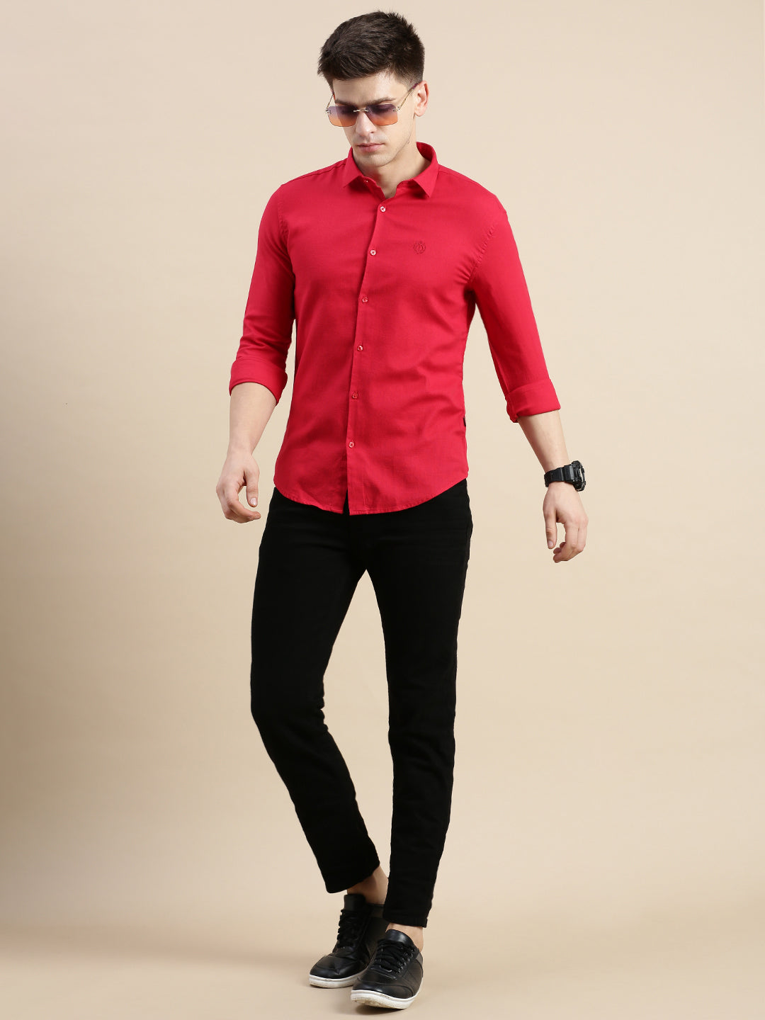 Men's Red Solid Slim Fit Shirt