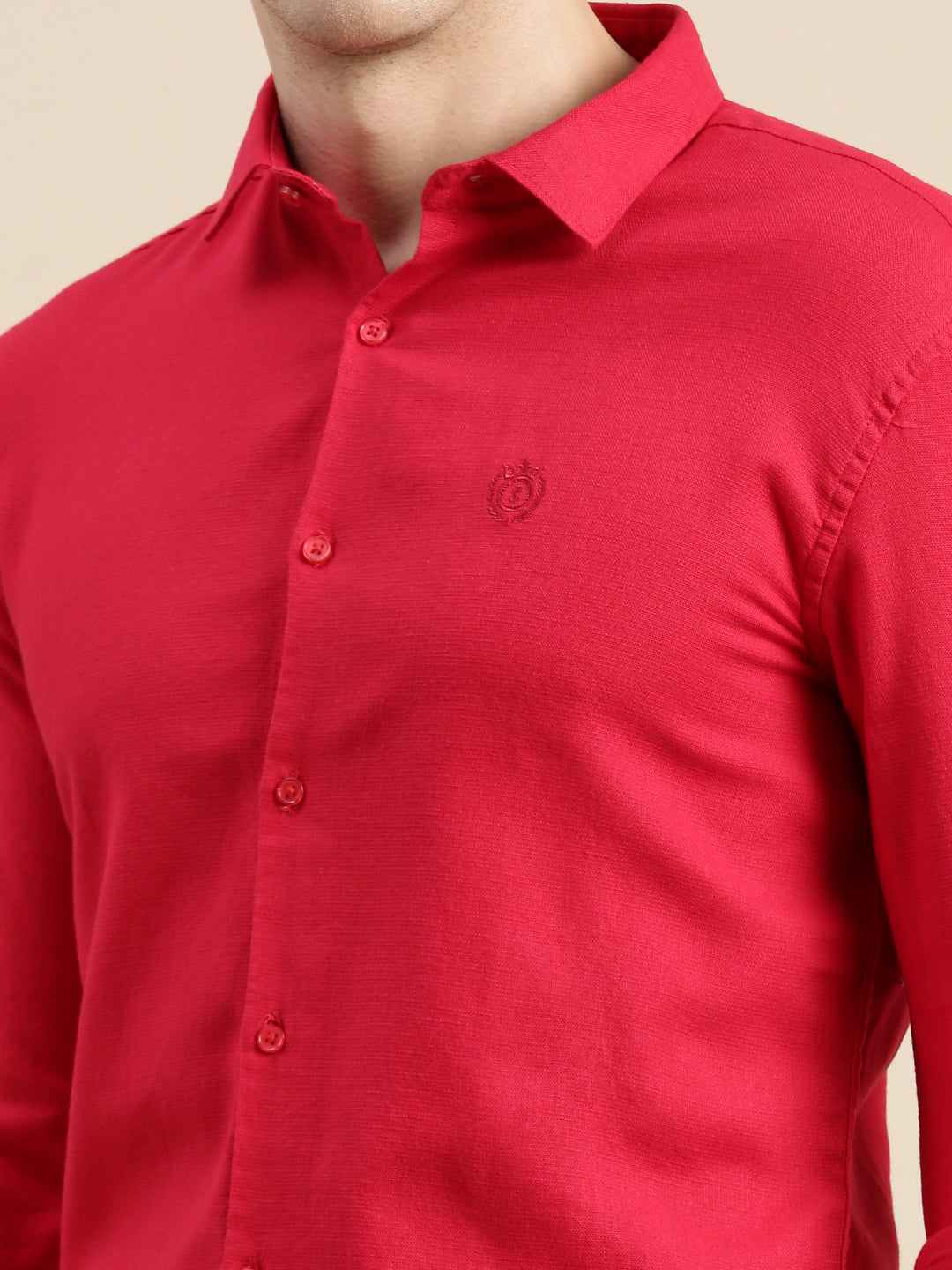 Men's Red Solid Slim Fit Shirt