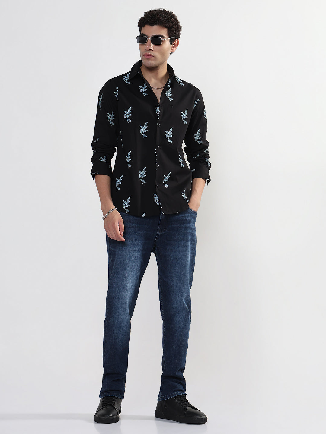 Men's Floral Black Slim Fit Shirt