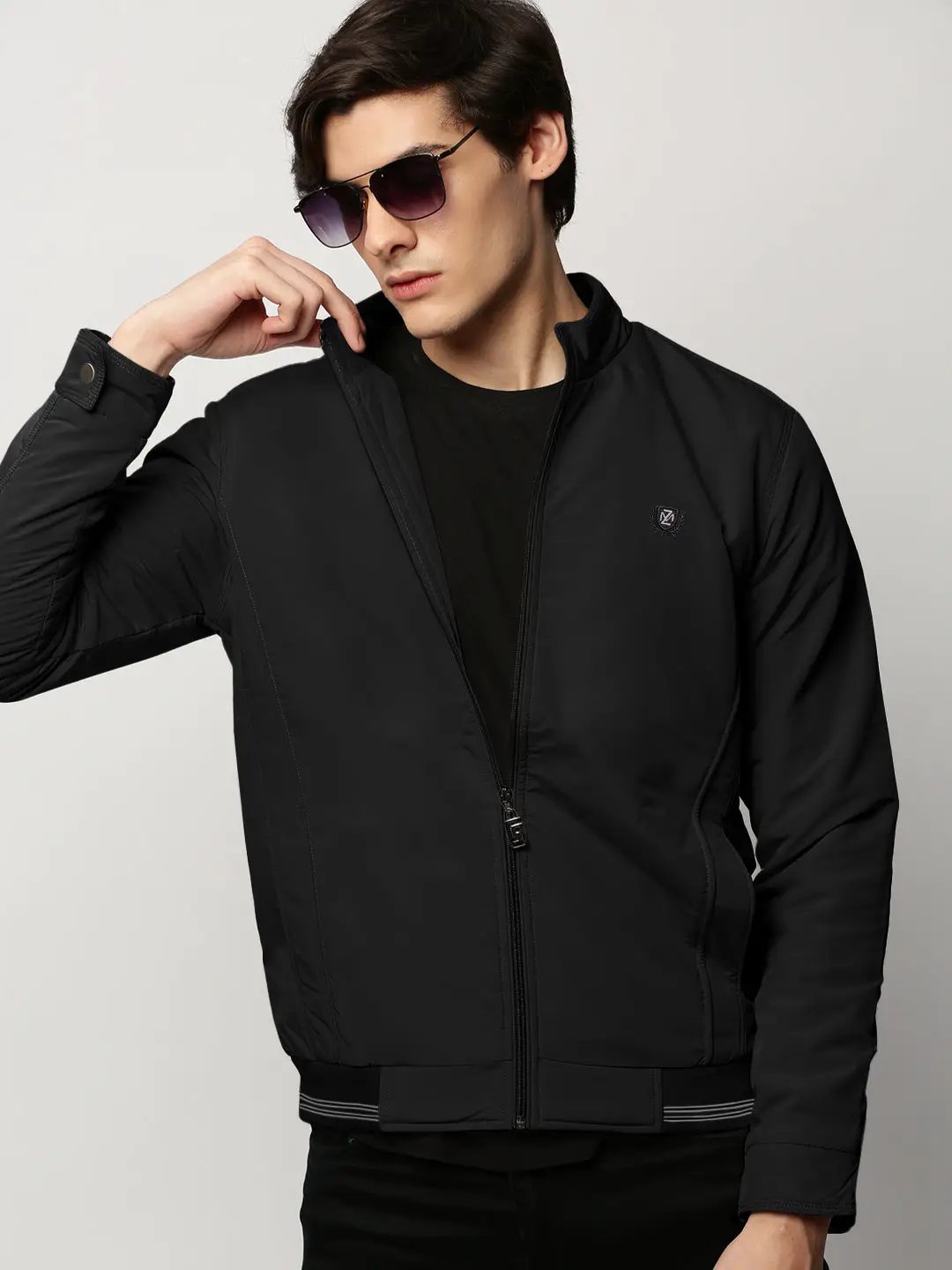 Shop Stylish & Trending Jackets for Men in India 2026 – Showoffff